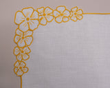 Tovaglietta Violette, puro Lino, fiori ricamati a mano, tovaglietta americana e tovagliolo, bianco e oro o senape